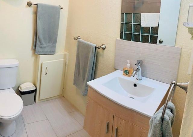 Kenridge Residences Saint James Bagian luar foto