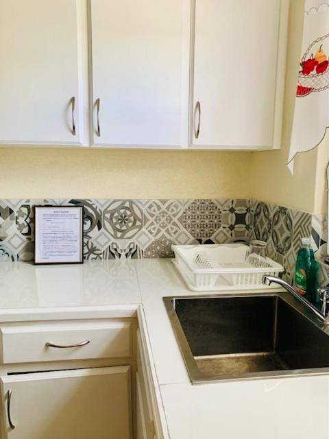 Kenridge Residences Saint James Bagian luar foto